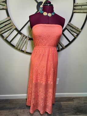 Just Be Strapless Coral Lace Maxi Dress